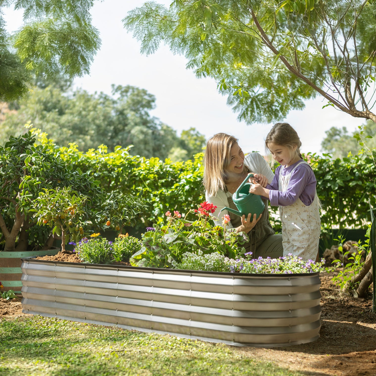 8x2x1 ft Silver Oval Raised Garden Bed