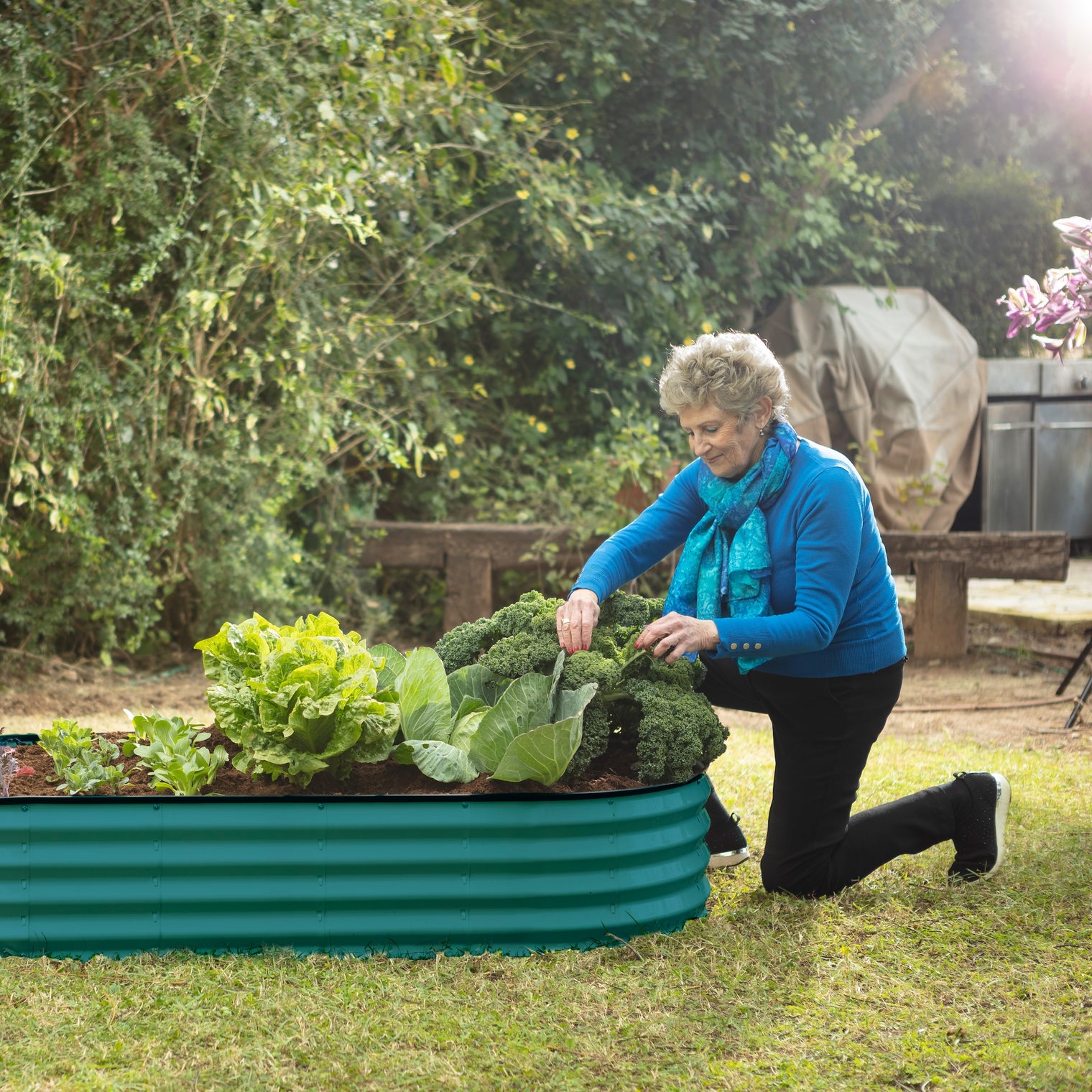 8x4x1 ft Turquoise Oval Raised Garden Bed